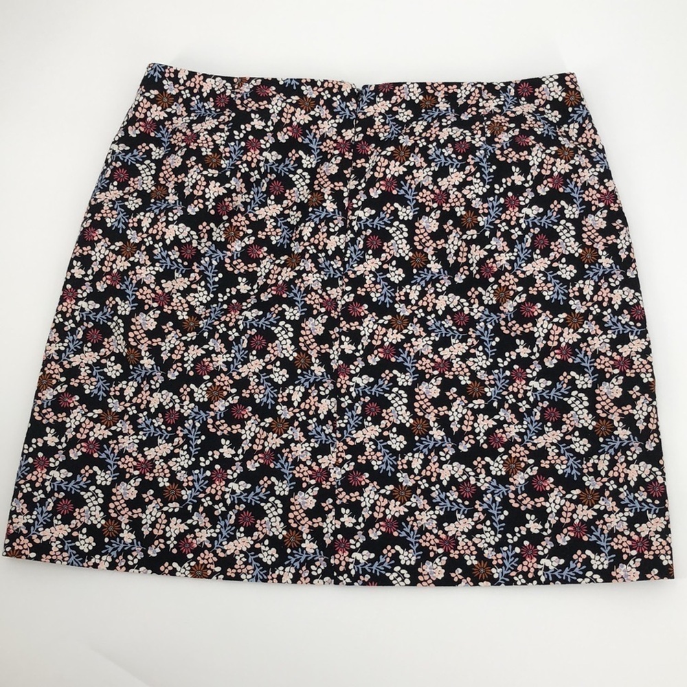 Loft Size 8 Floral Print Pencil Skirt With Pockets - Picture 6 of 13